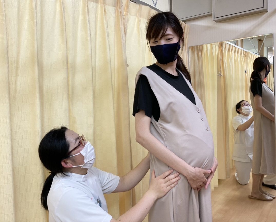 施術後の身体の状態と動きを確認するアフターフォロー